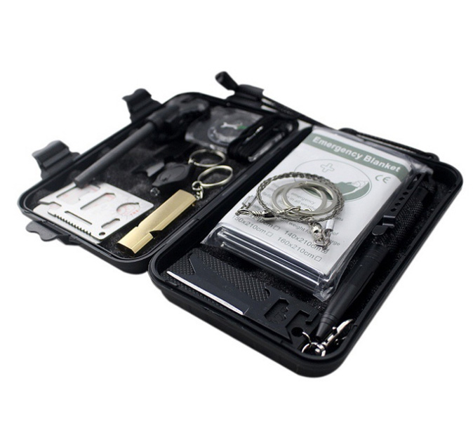 A Multi-function Tools Kit For Outdoor Survival - Click Image to Close